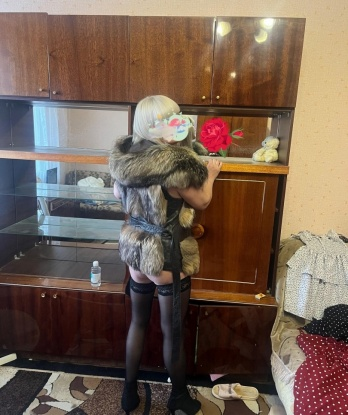 У меня есть все ингредиенты, чтобы сделать нашу встречу незабываемой. Я настоящая экспертка в доставлении удовольствия. Мои услуги включают различные эротические массажи, ролевые игры, стриптиз и многое другое. Я открыта к новым экспериментам и готова реализовать все твои фантазии. В Москве я уже достаточно известна и мои клиенты всегда остаются довольными моими услугами. Заходи на мою страничку, чтобы узнать больше и посмотреть мои фото. Жду тебя, чтобы воплотить наши самые интимные желания в жизнь.💋🔥 Ольга